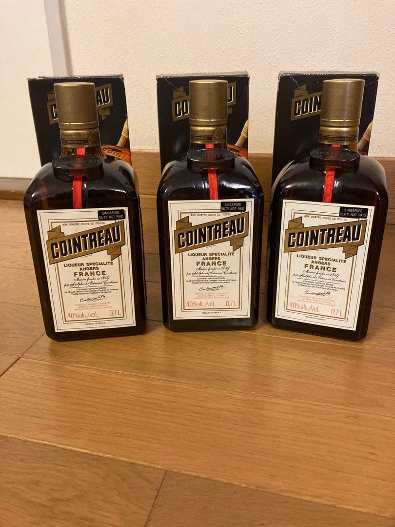 【未開封・箱あり】コアントロー 700ml 3本セット バラ売り可