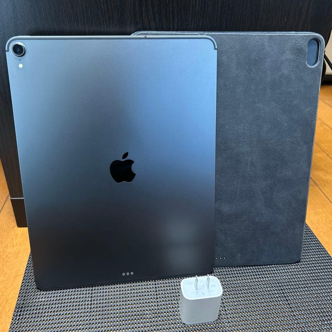 キーボード付 iPad Pro（iOS26） 12.9インチ 3世代 256GB