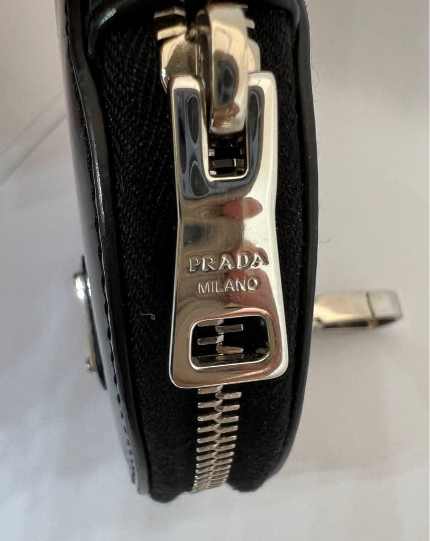 【美品】⭐︎PRADA⭐︎ケース ミニポーチ プラダ