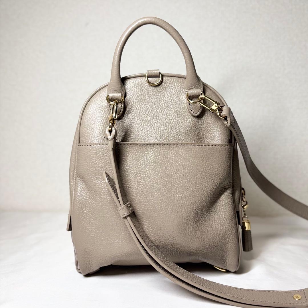 【極美品】　アタオ　バッグ　ミッドタウン　ヴィトロ　タッセル　アドリアエメラルド