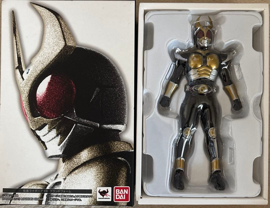 真骨彫製法　仮面ライダーアギト　グランドフォーム、トリニティフォーム　2点セット