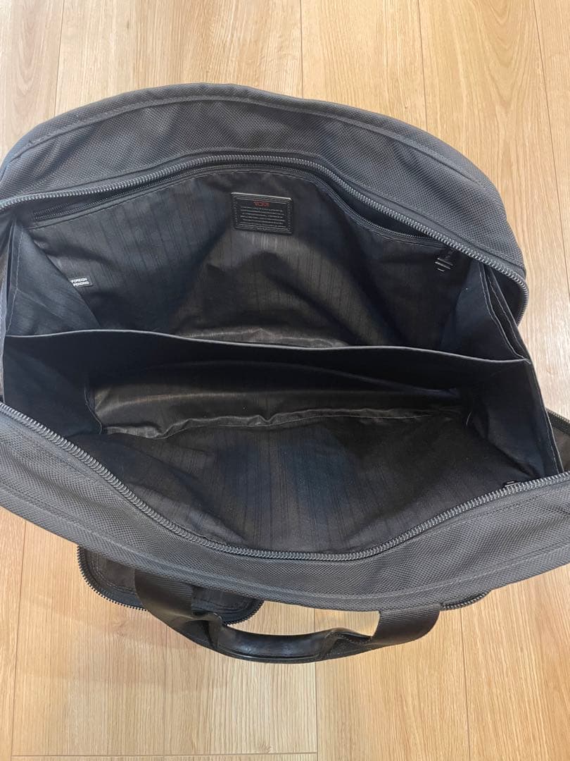 TUMI ブラック ビジネスバッグ 26109DH