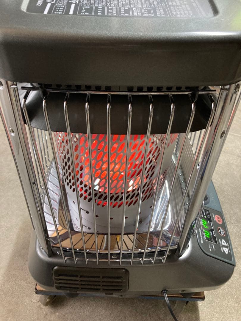 美品❕　送料無料❕ダイニチブルーヒーター（ FM-104F）⑰