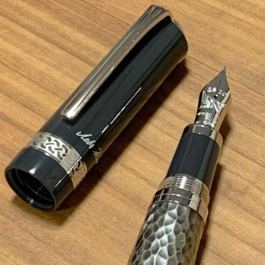 モンブラン万年筆（MONTBLANC）　作家シリーズ　トルストイ 2015モデル