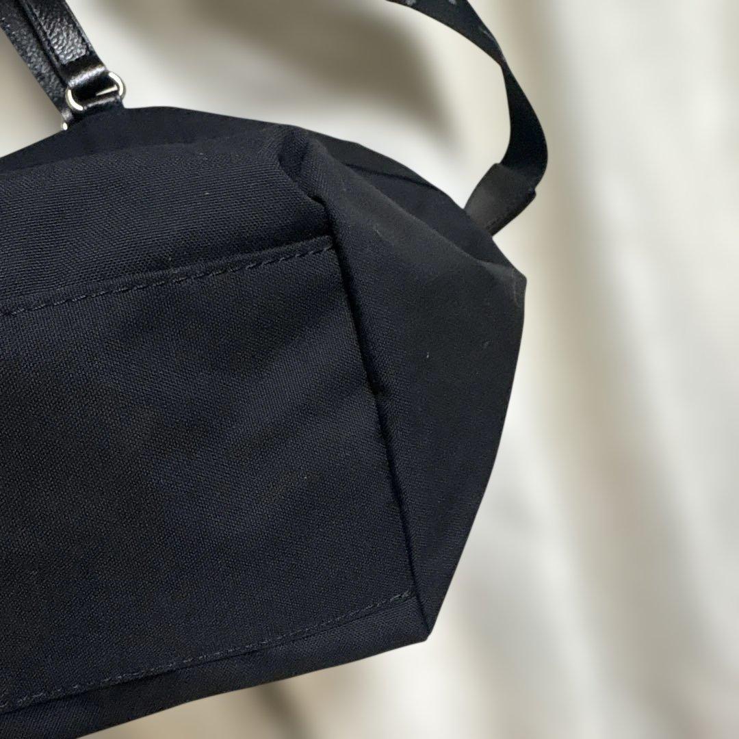 ほぼ未使用ラシット A4入る刺繍2wayバッグ