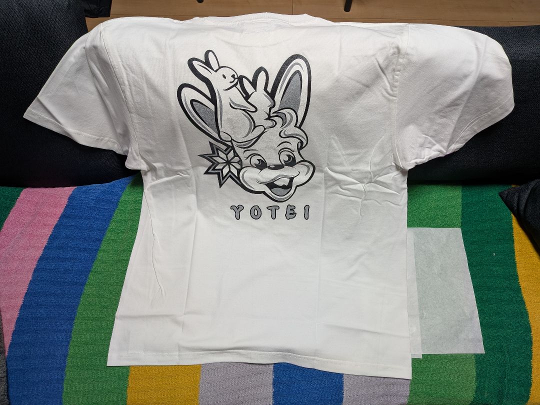 FR2 YOTEIキャラクター Tシャツ