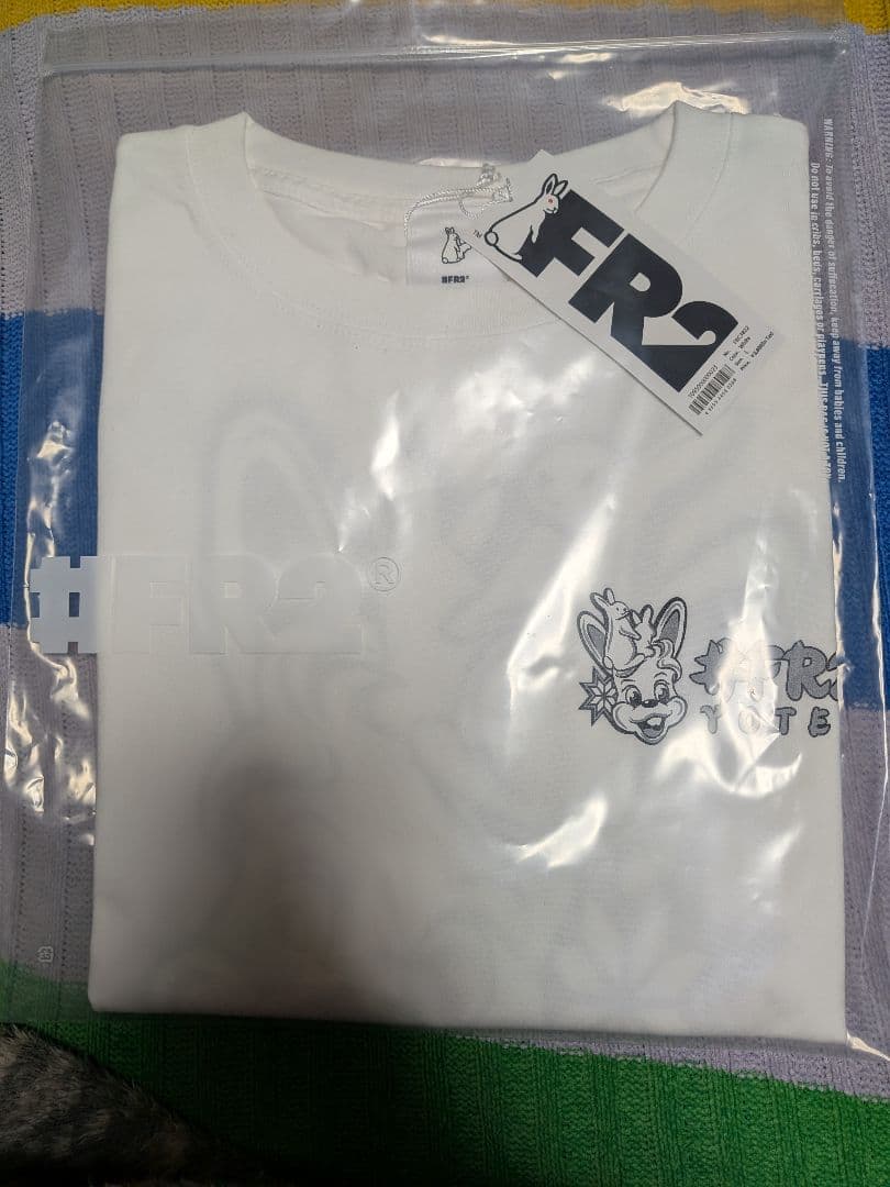 FR2 YOTEIキャラクター Tシャツ