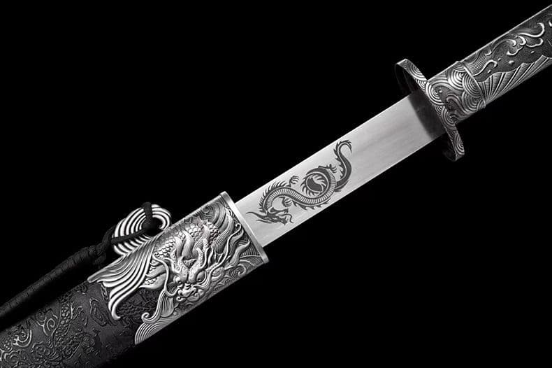 [戚刀] 繍春刀 牛尾刀 苗刀 手鍛造打 古兵器 武具 刀装具 護身工具 両手刀