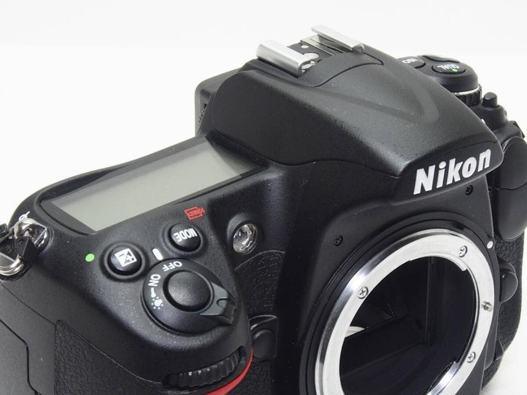 ■美品■ Nikon D300 ボディ 《 S数3033回 動作光学良好 》