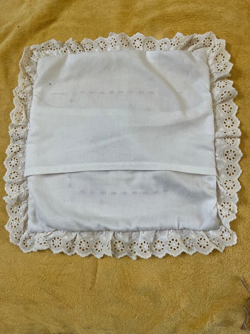 イギリスヴィンテージ　クッション