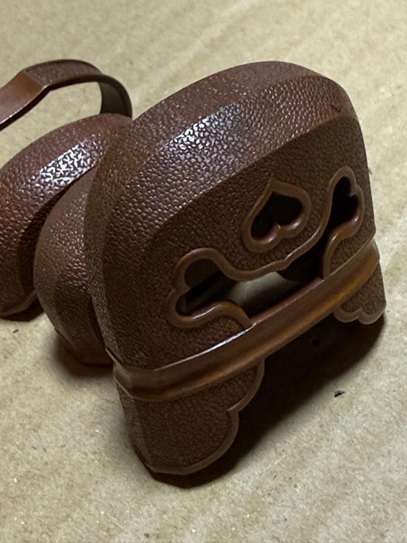 軍刀　素銅地石目　猪目透　刀装具四点　未使用