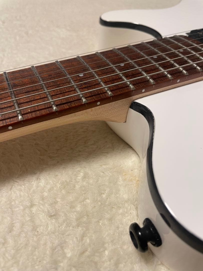 ギター Sterling by MusicMan / SUB AXIS WHITE