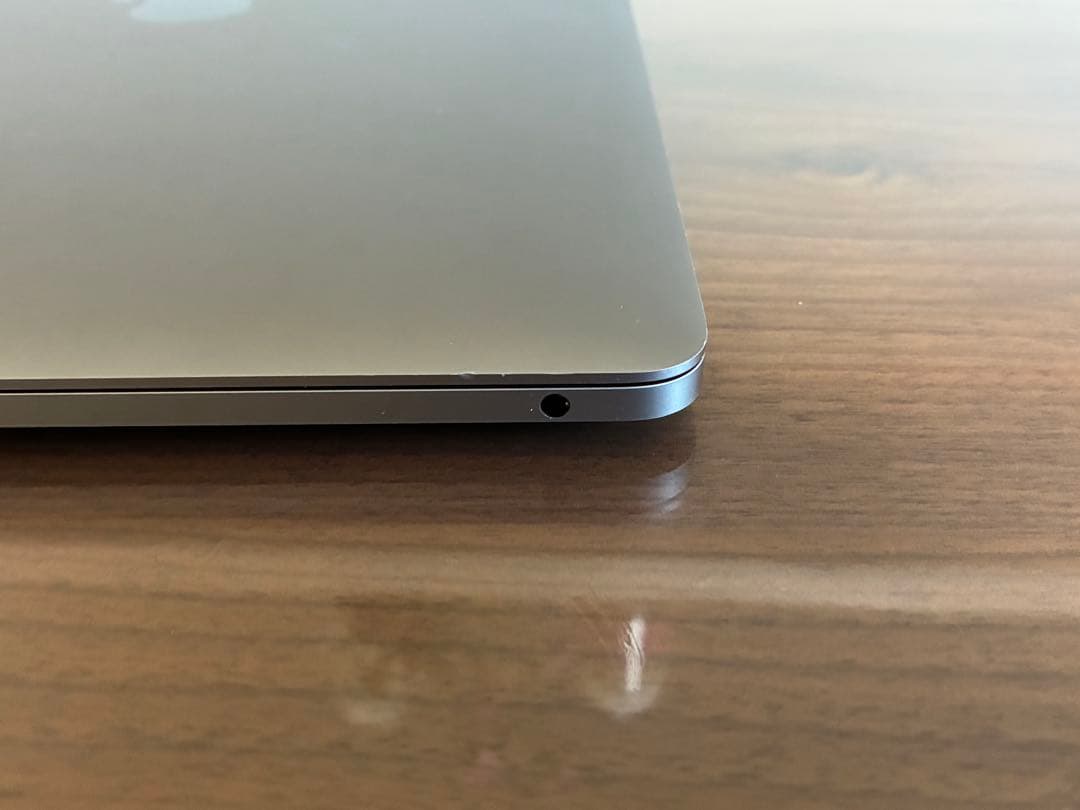 MacBook Pro 2019 シルバー 充電器付き