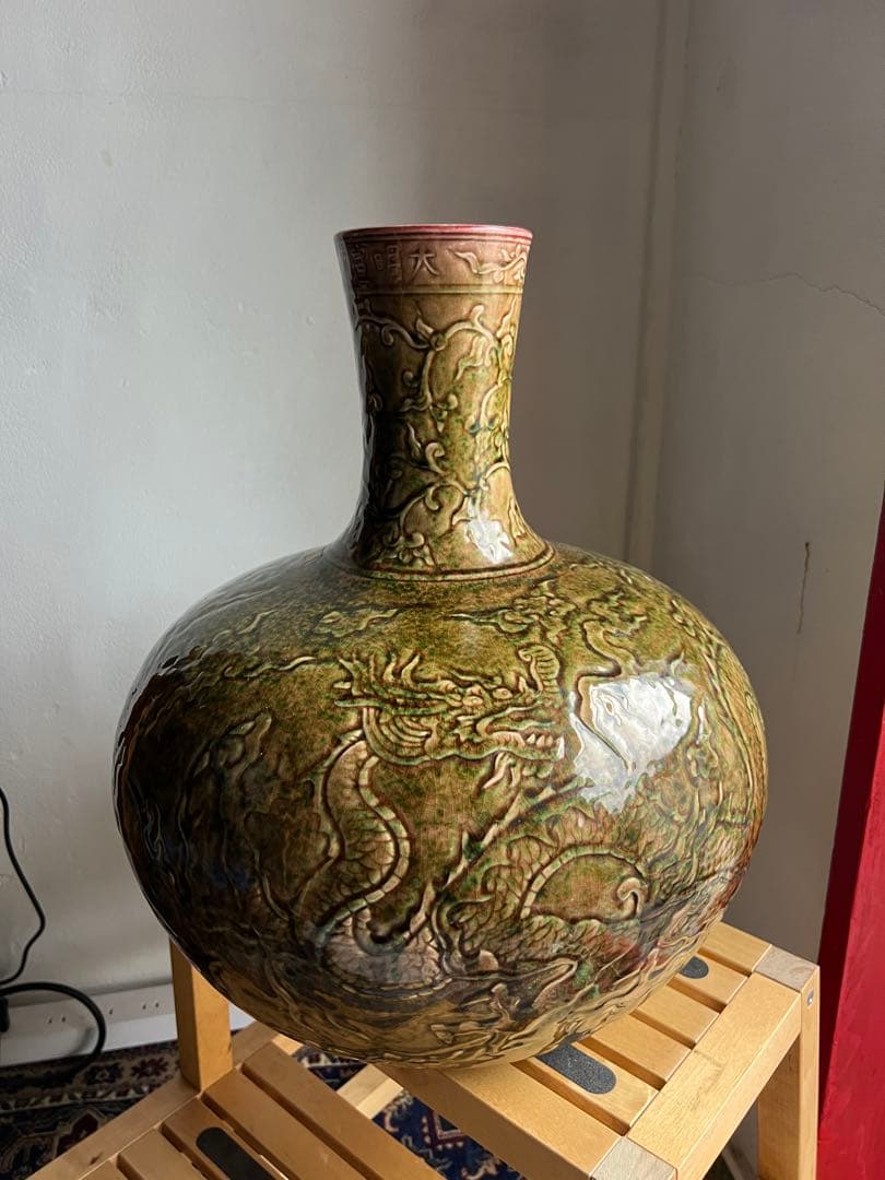 中国古美術　花瓶　在銘 大明宣德年製