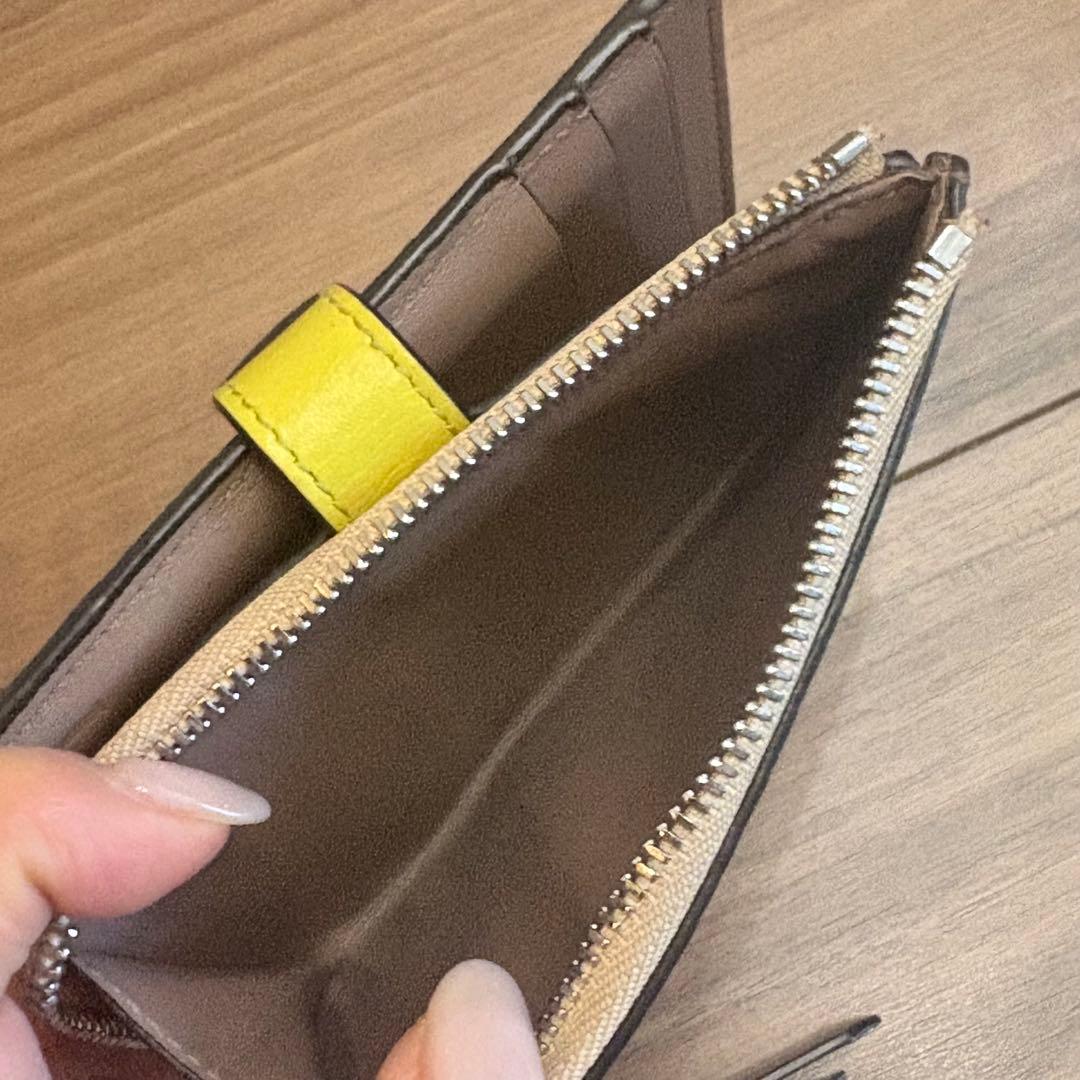 LOEWE ロエベ　二つ折り財布 ベージュ×イエロー