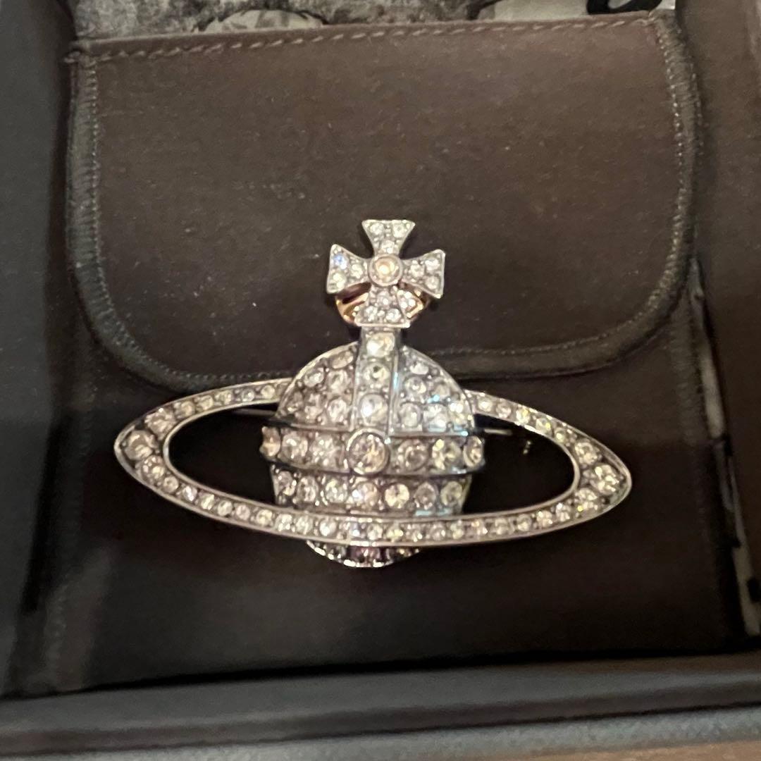 ヴィヴィアンウエストウッド オーブ ブローチ 国内正規店購入 未使用品