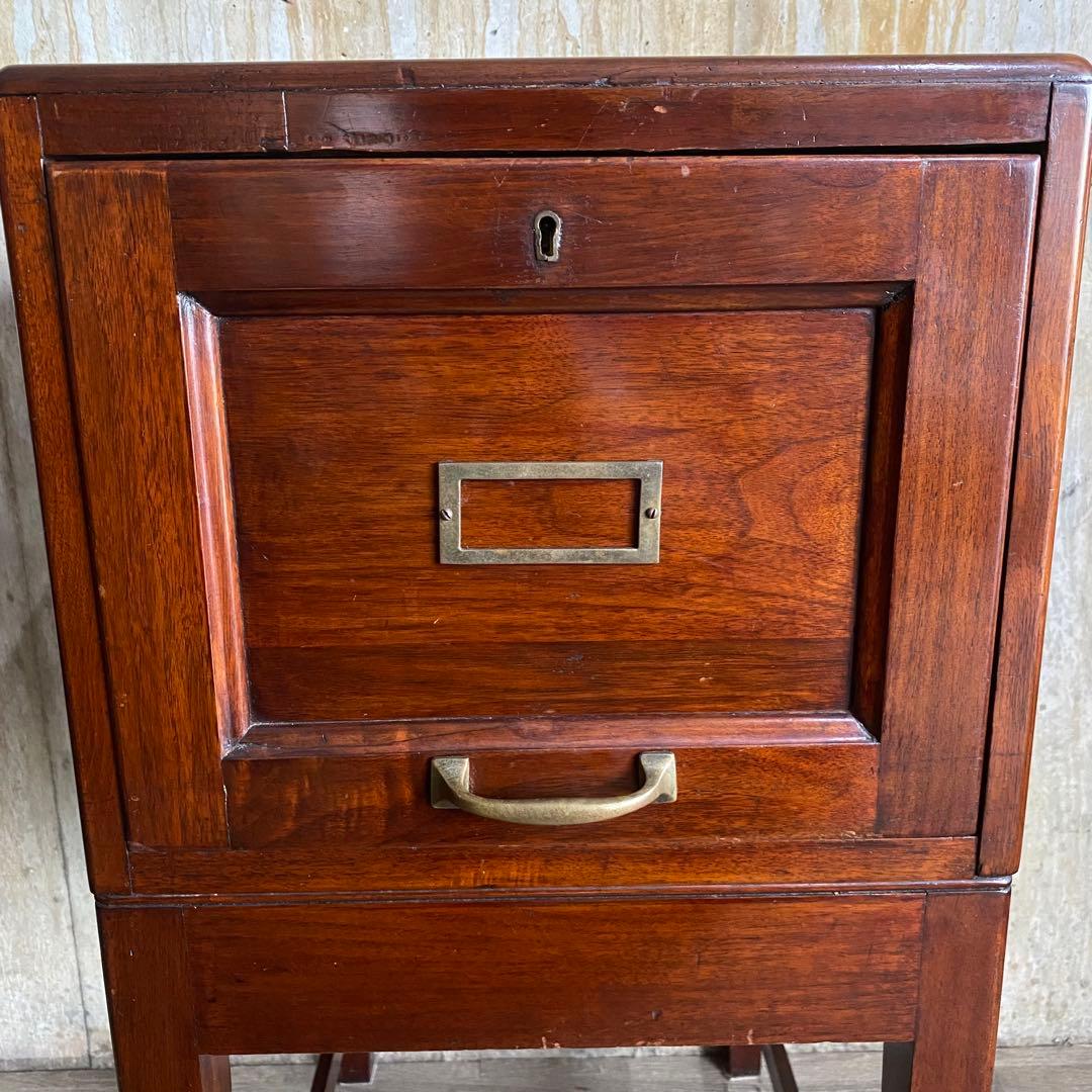 ANGUS LONDON ファイリングキャビネット　英国アンティーク