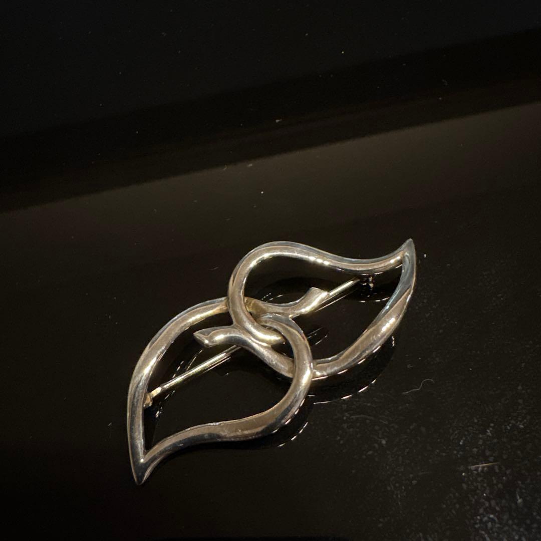 Tiffany broach ティファニーブローチ　ダブルリーフ