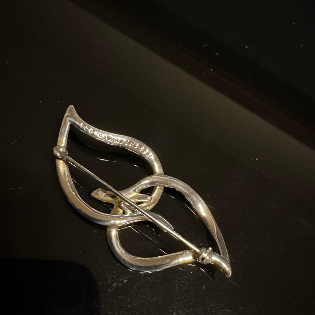 Tiffany broach ティファニーブローチ　ダブルリーフ