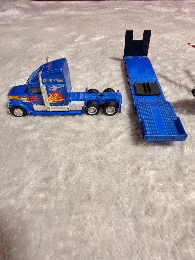 Siku Super 1853 ヘリコプター輸送トレーラー