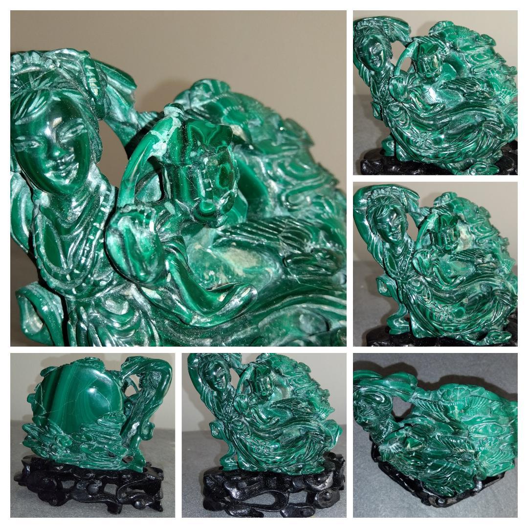 クジャク石【マラカイト】吉祥天女像台座 極細工 逸品 置物