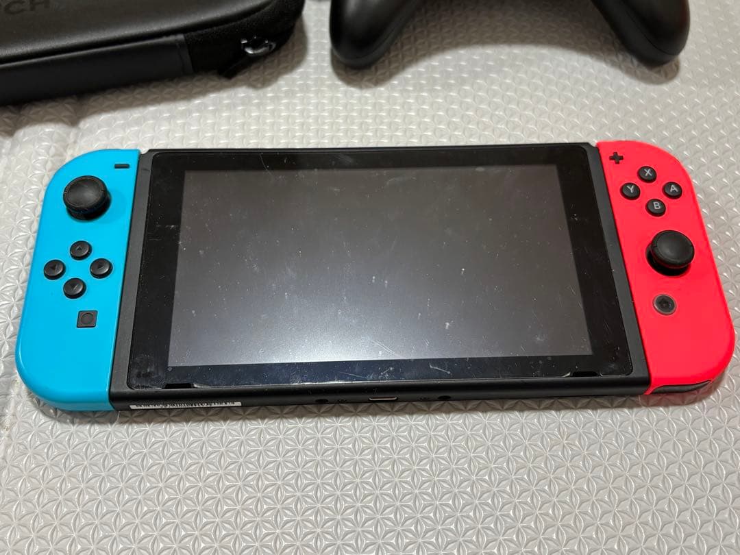 ダ*ー様 Switch 本体、コントローラーほか