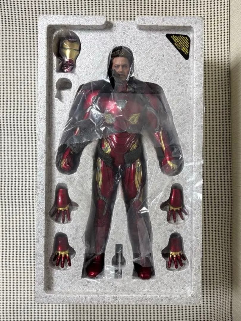 ホットトイズ　アベンジャーズ　アイアンマンマーク５０　　マーク50ホットトイズ