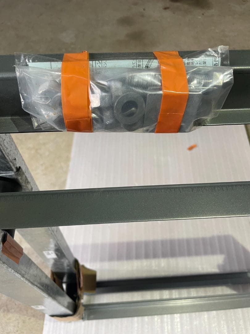 値引き！！未使用★K-KSV335GHB ダイキン専用防振架台