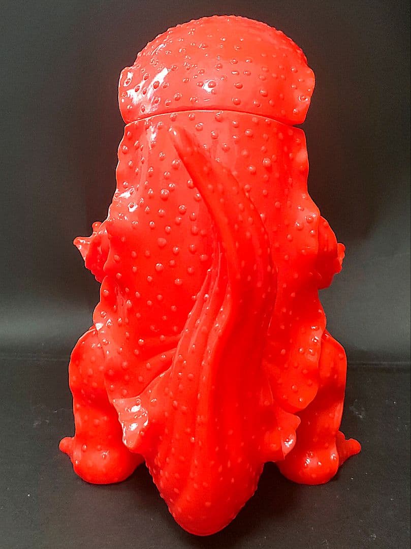 HANZAGI ハンザギ　ソフビ 蛍光レッド成型 株式会社サンプラザ