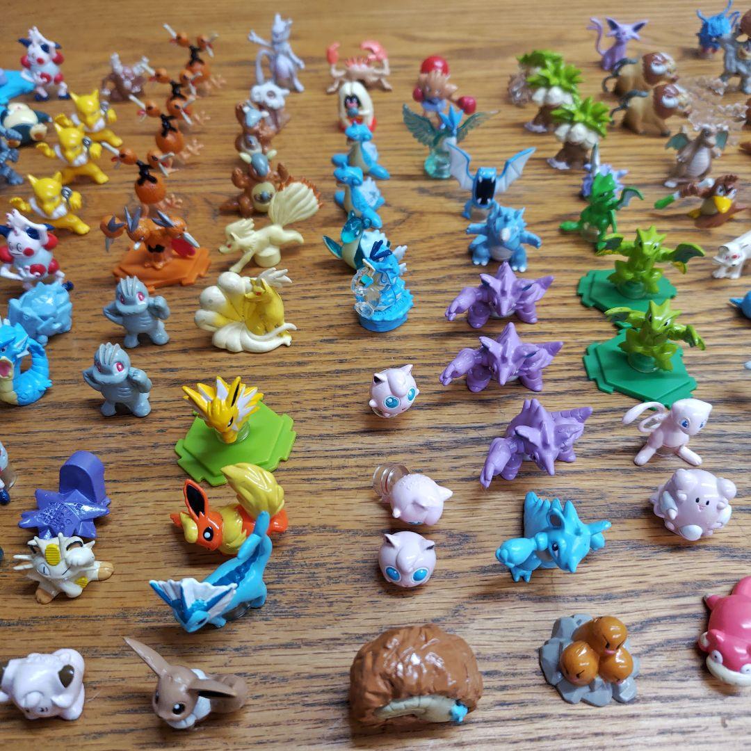 ポケモンフィギュアセット 彩色140体　無塗装22体