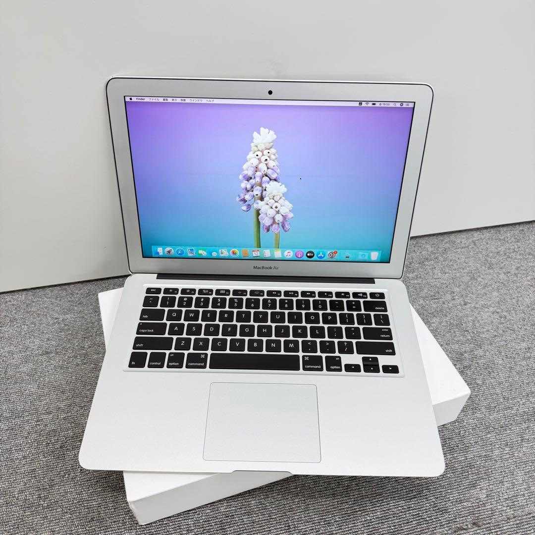 MacBook Air 2015 13インチ4GB/128GBシルバー