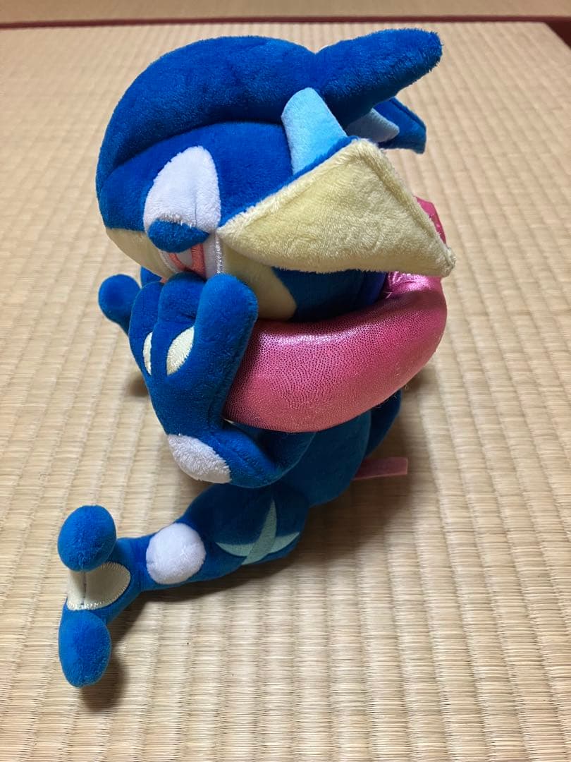 希少 美品 ゲッコウガ BEROBE ぬいぐるみ ポケモンセンター限定
