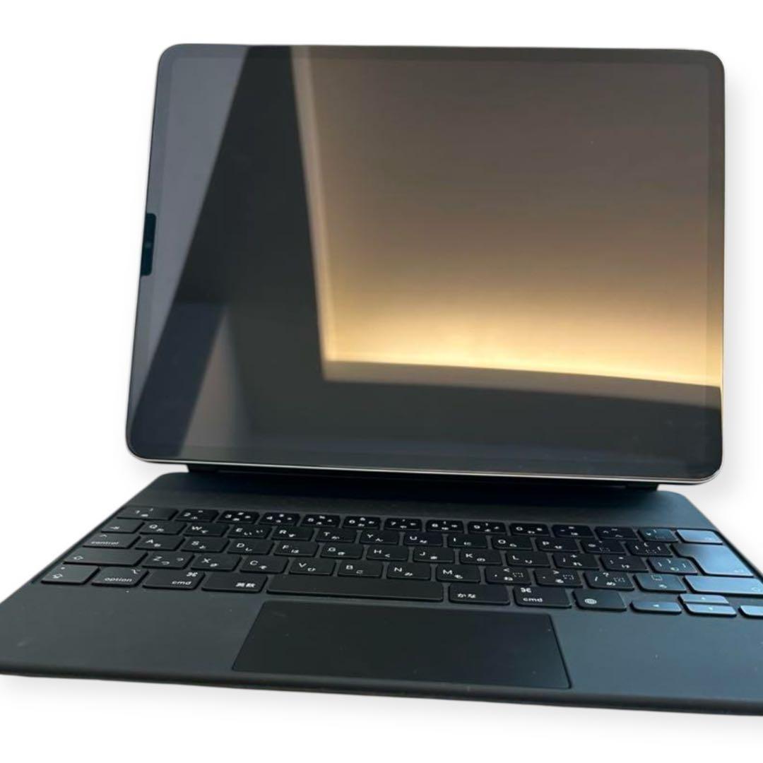 Apple iPad Pro （第6世代）Magic keyboard付き