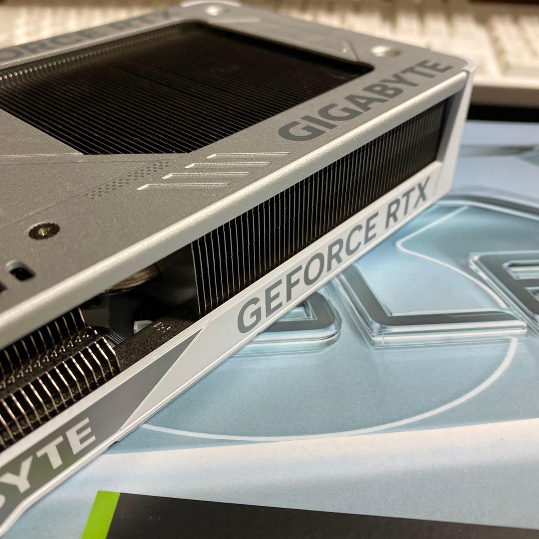 グラフィックボード・グラボ・ビデオカード GIGABYTE RTX 5060Ti EAGLE OC ICE 16GB