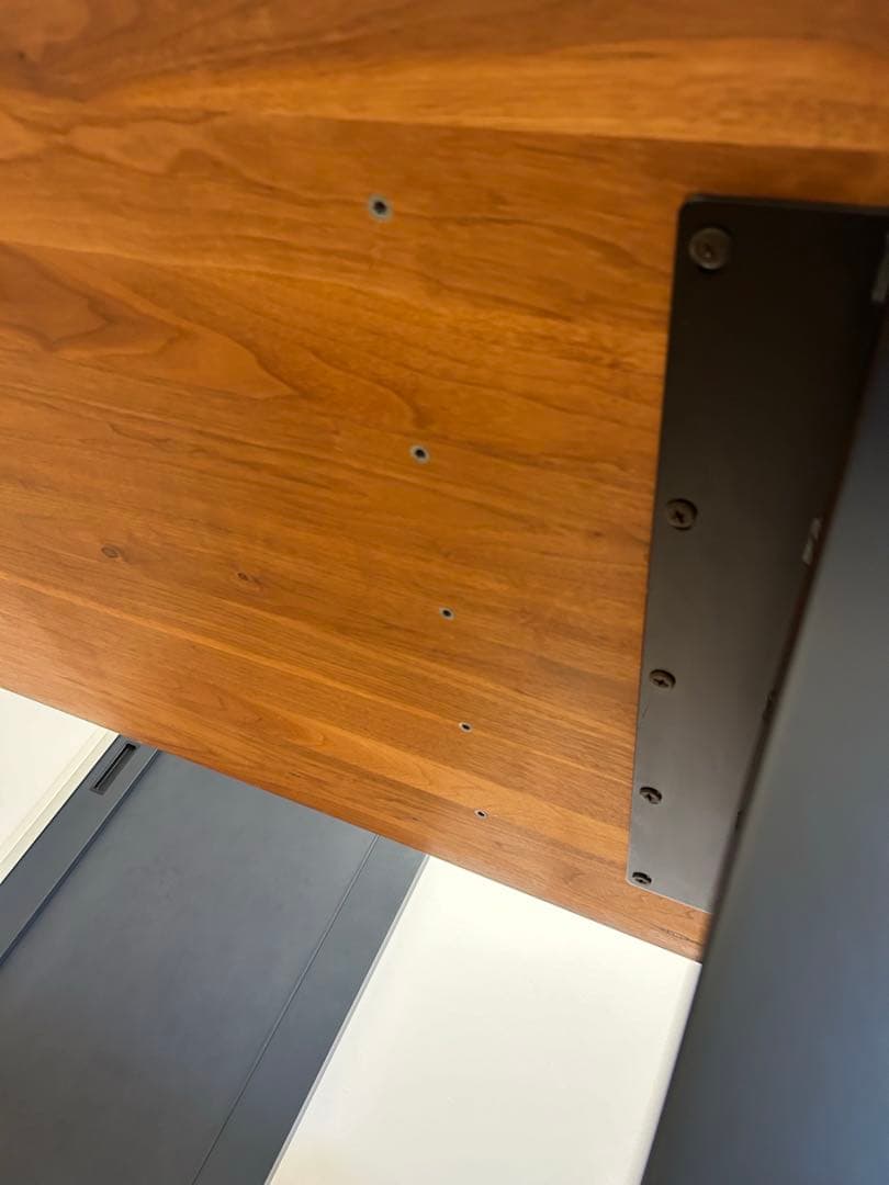 マスターウォール WILDWOOD DINING TABLE アカセ木工