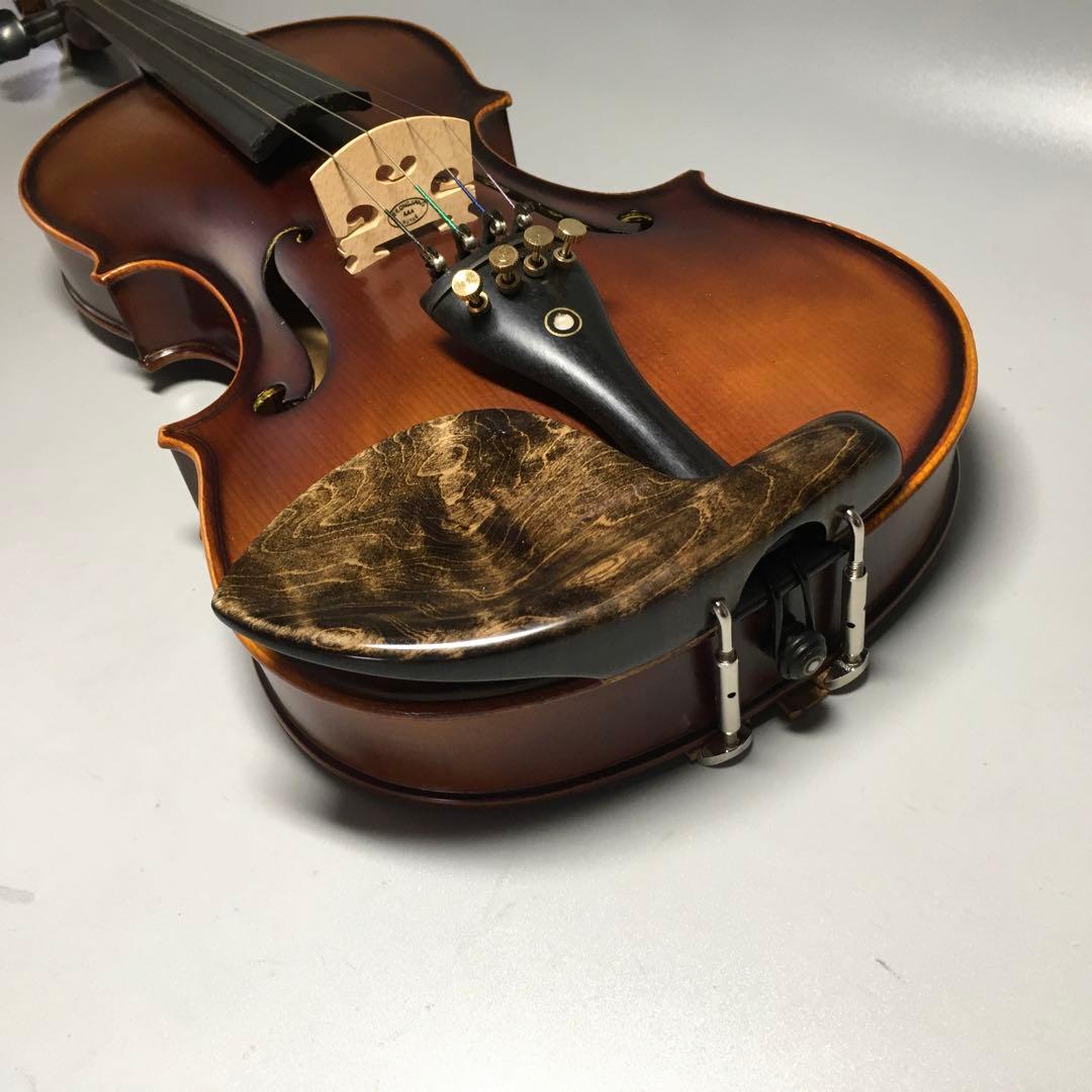 バイオリン顎当て　楓黒漆染め　クローソン　工芸会正会員の製作アイテム