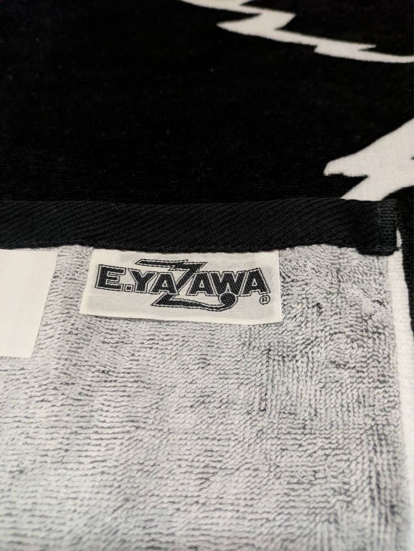 矢沢永吉SBTスペシャルビーチタオル　E.YAZAWA 黒いタオル 翼のロゴ付き