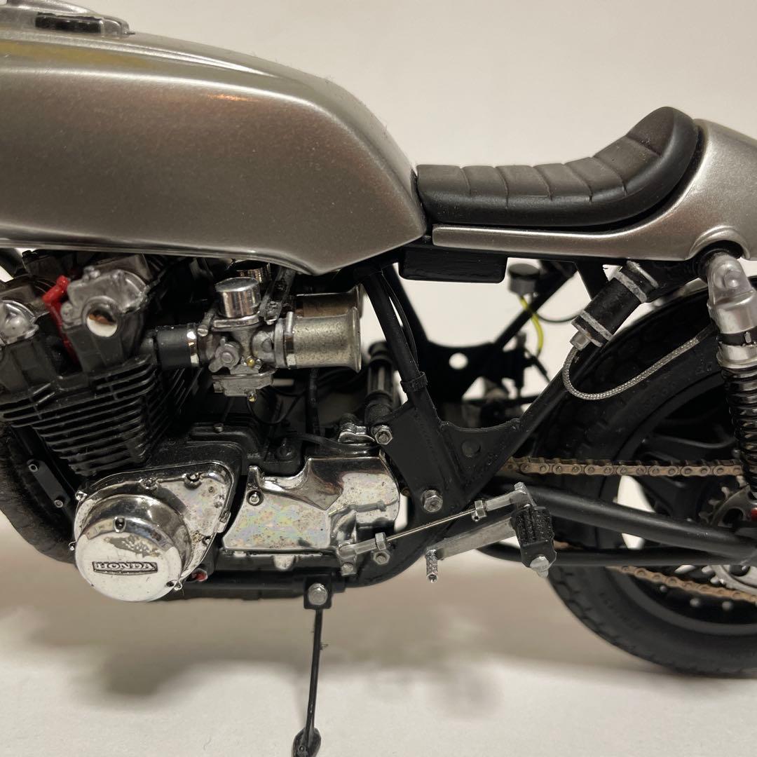 タミヤ CB750F プラモデル