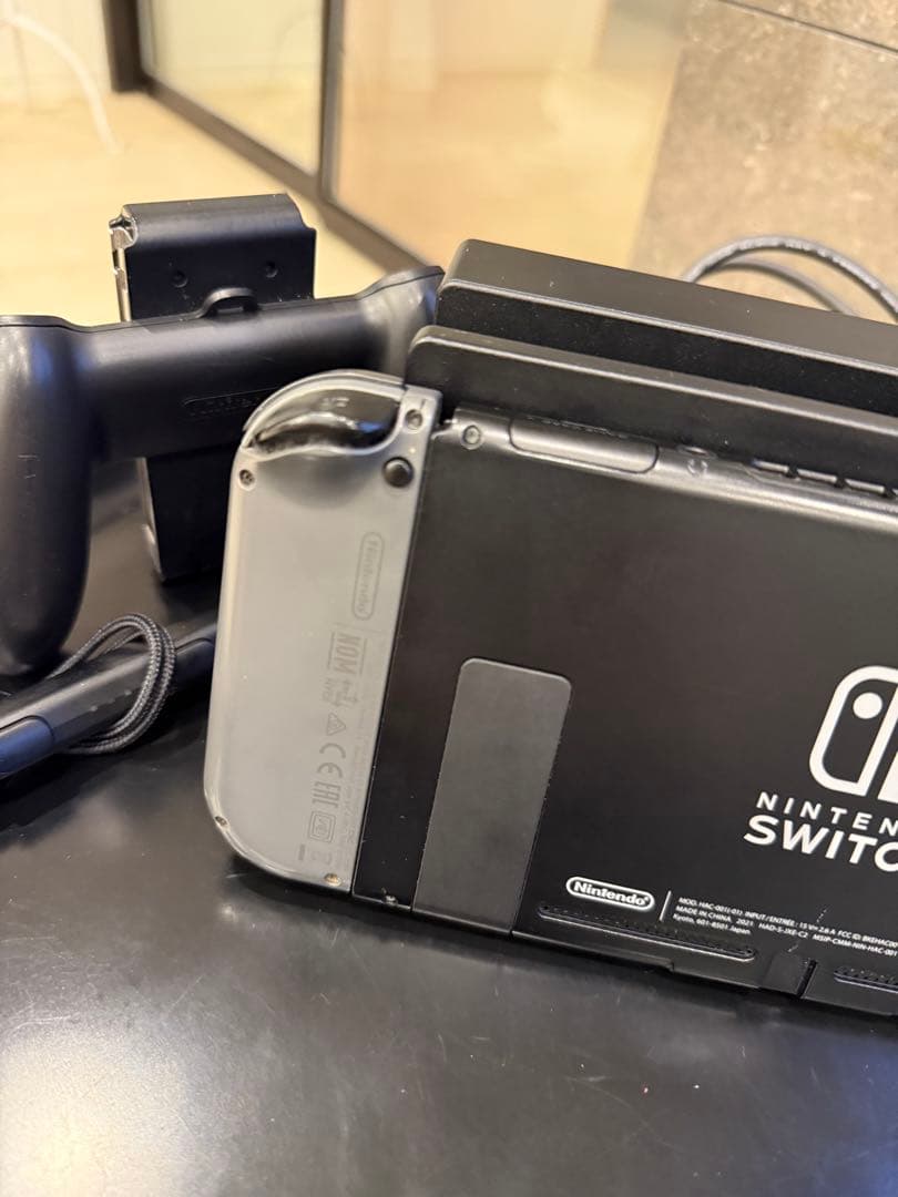 Nintendo Switch本体【グレーカラー】使用期間は約１年程