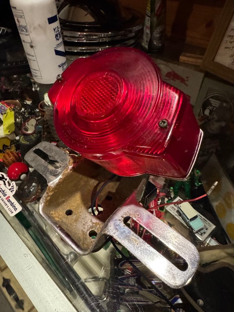 W1S テールランプ