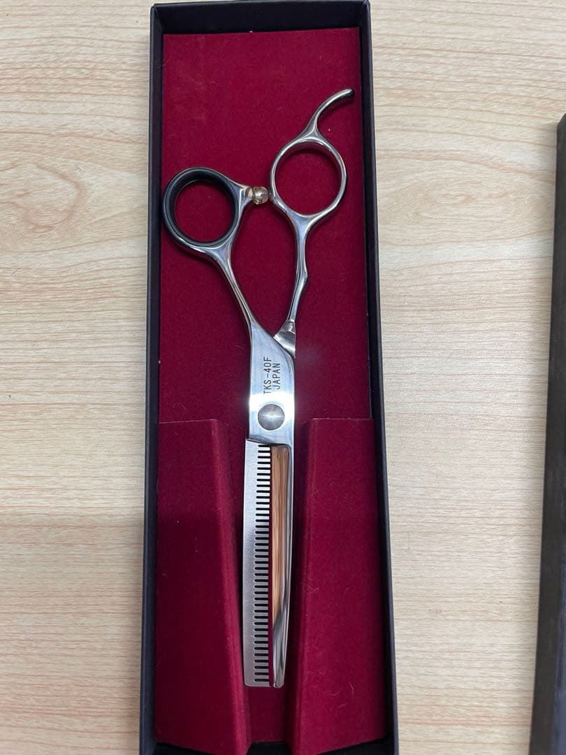 【未使用】トリミングハサミ2本(K-pro:KGS-I、TKS-40F)➕ケース