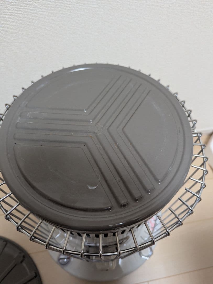 石油ストーブ(トヨトミKS-67Hホワイト)