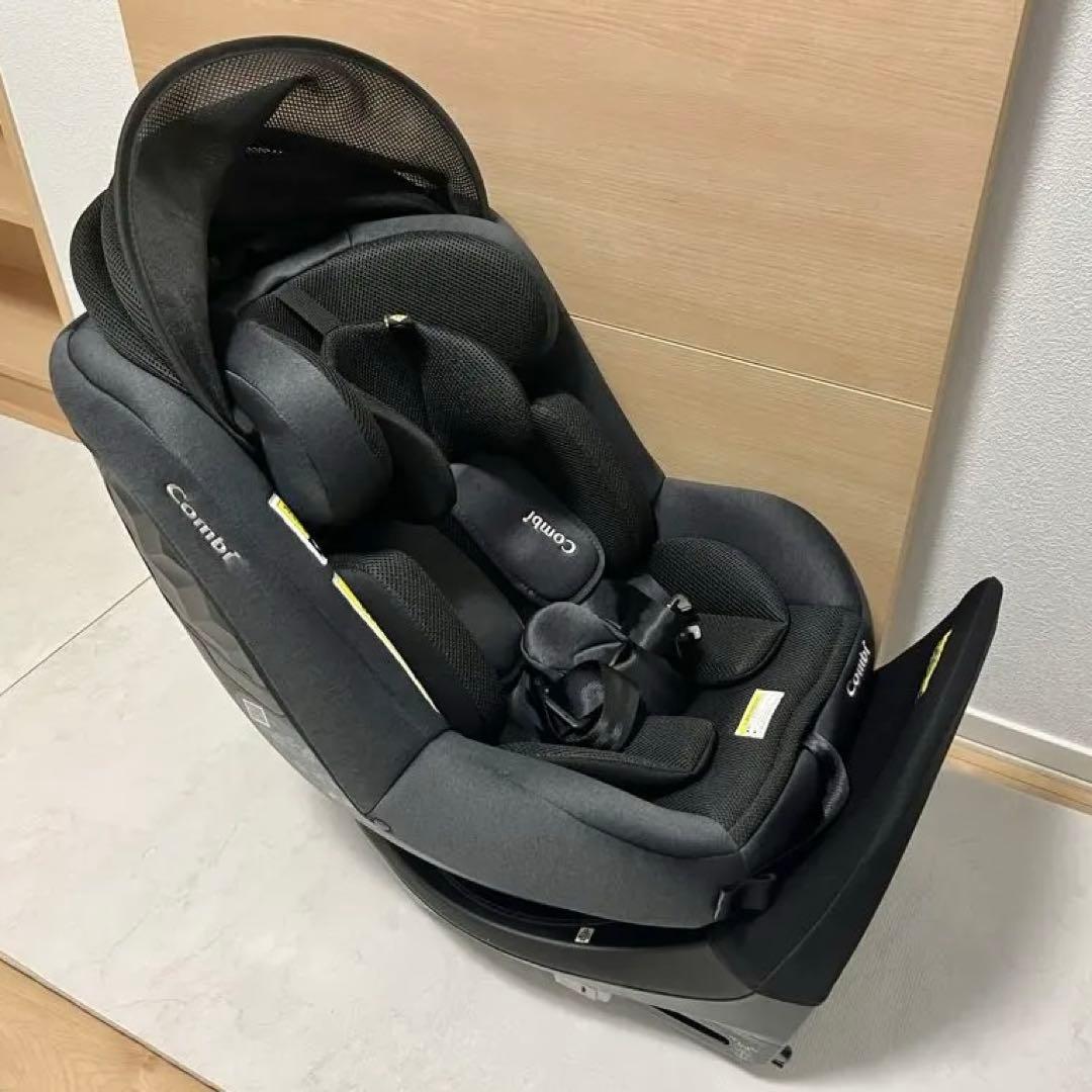 【美品】Combi チャイルドシート クルムーヴシリーズ　　R129 ブラック