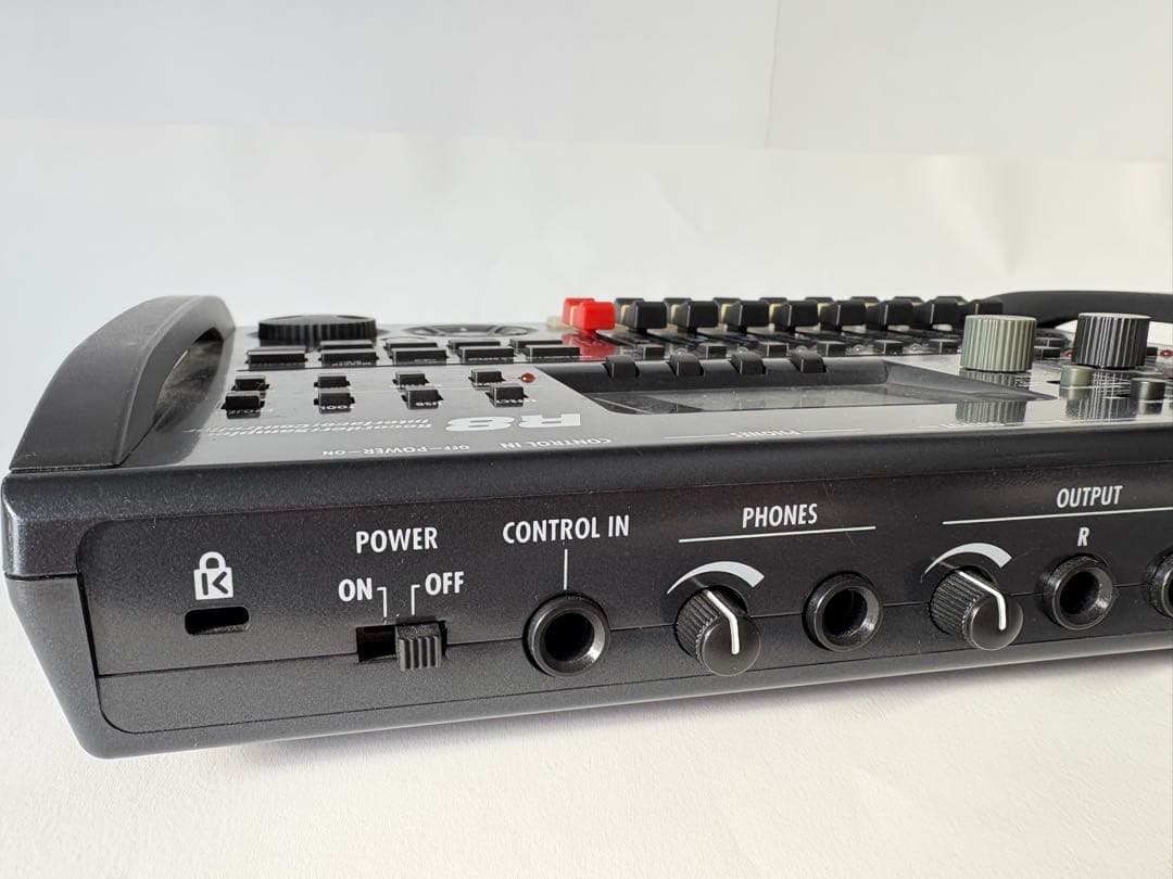 ZOOM R8 マルチトラックレコーダー　中古