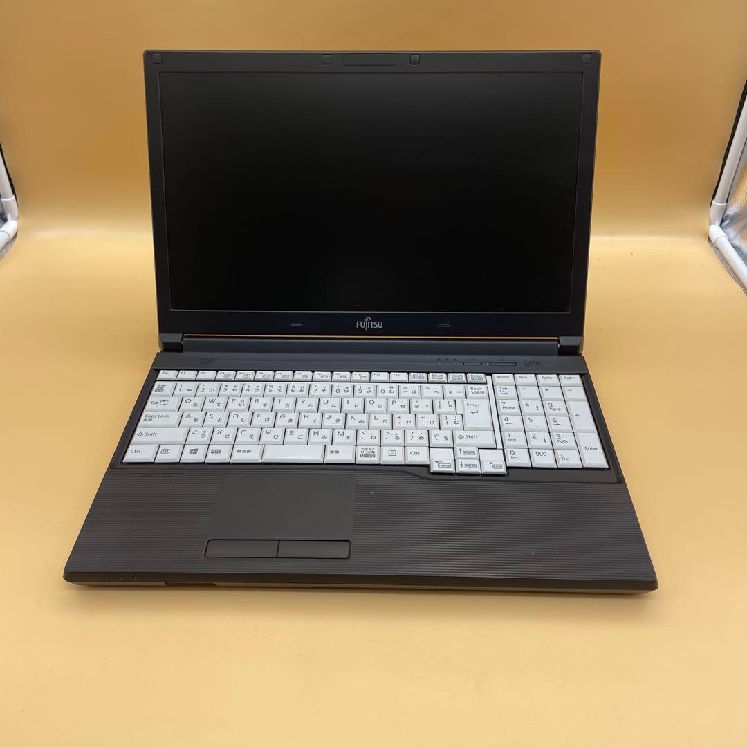 富士通 LIFEBOOK A577/RX i5 8G office導入済