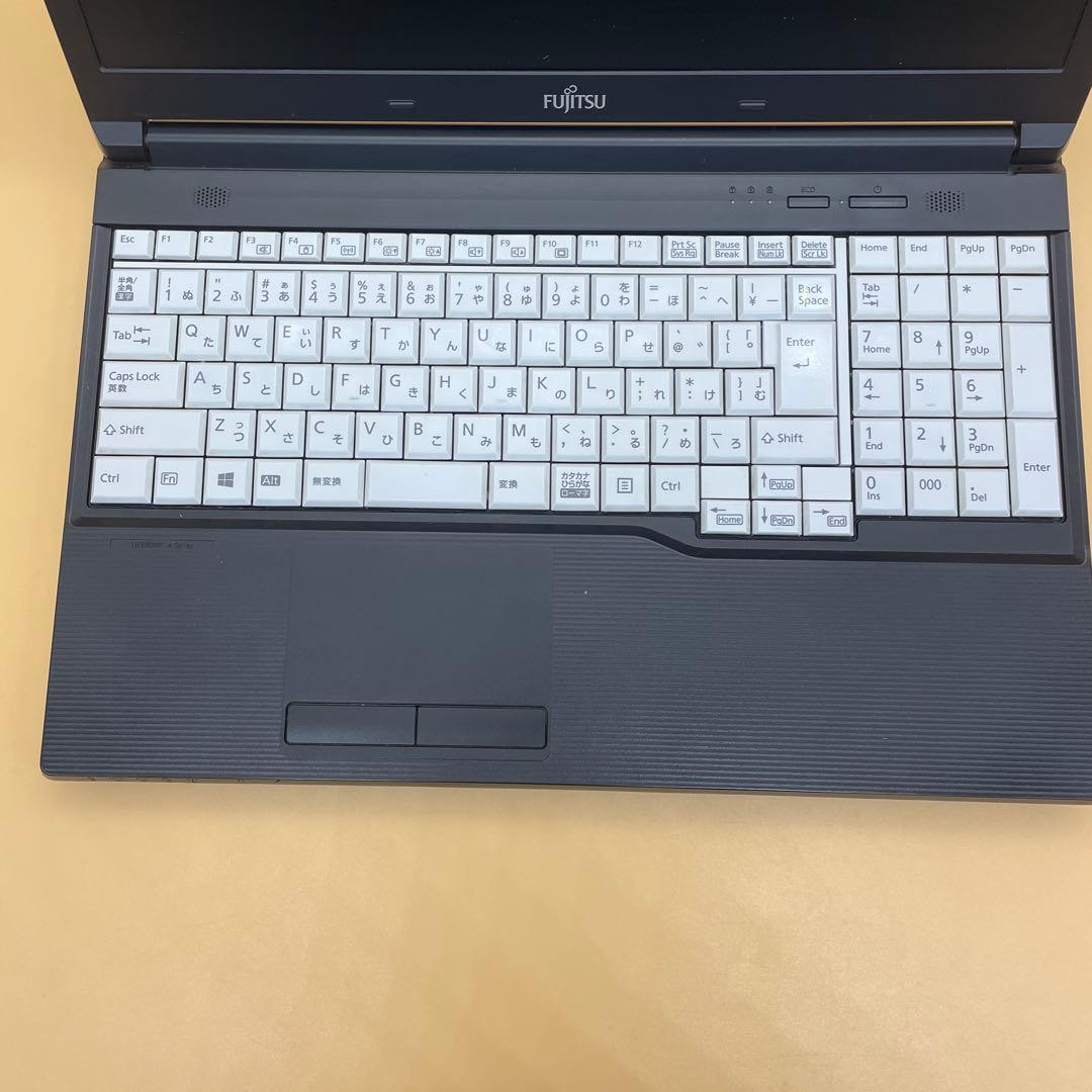 富士通 LIFEBOOK A577/RX i5 8G office導入済