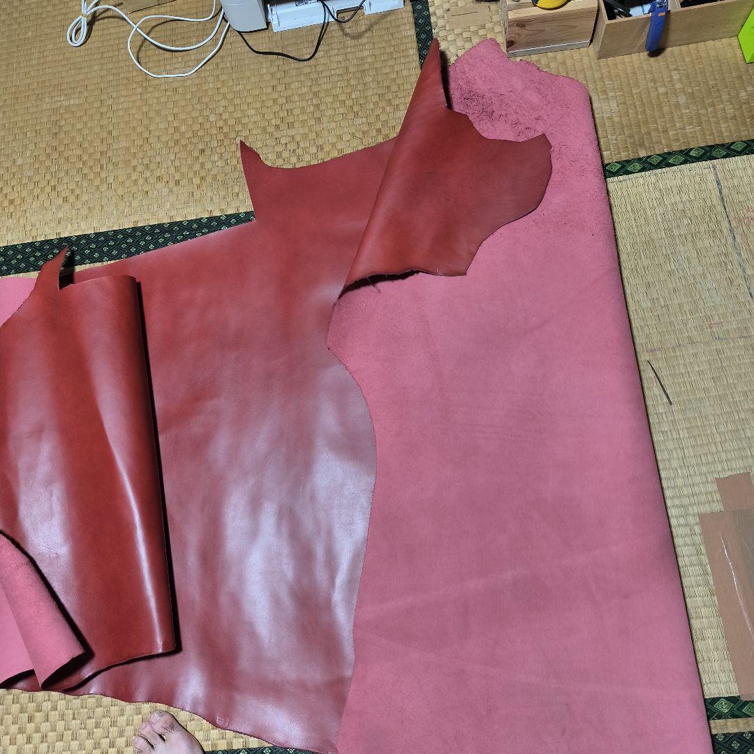 姫路レザー半裁赤×１ 黒×１