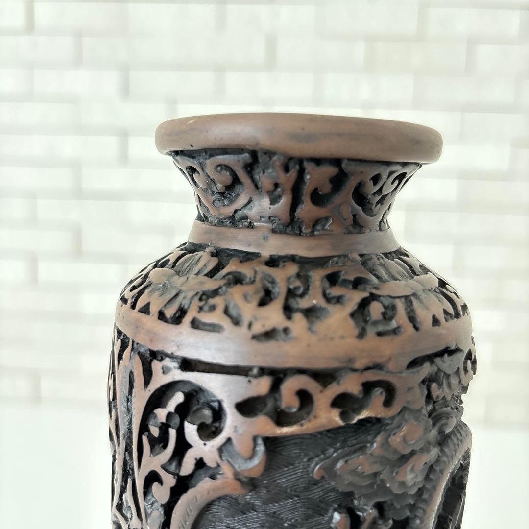 龍　花瓶　黒色花瓶　ドラゴン彫刻　一輪挿し　アンティーク　縁起物骨董品