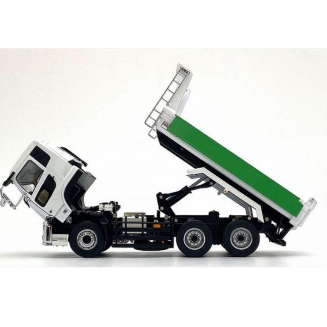 UDTRUCKS QUON KYOKUTOダンプ(ホワイト/ブラックフレーム)