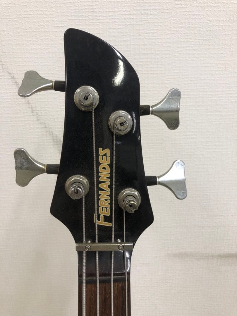 FERNANDES エレキベース レッド/ブラック